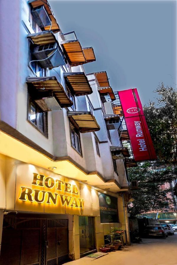 Airport Hotel Runway 뉴델리 외부 사진