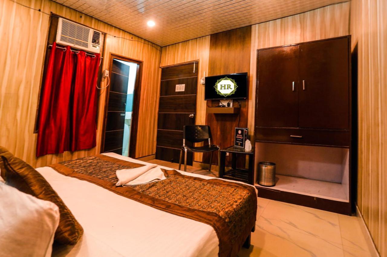 Airport Hotel Runway 뉴델리 외부 사진