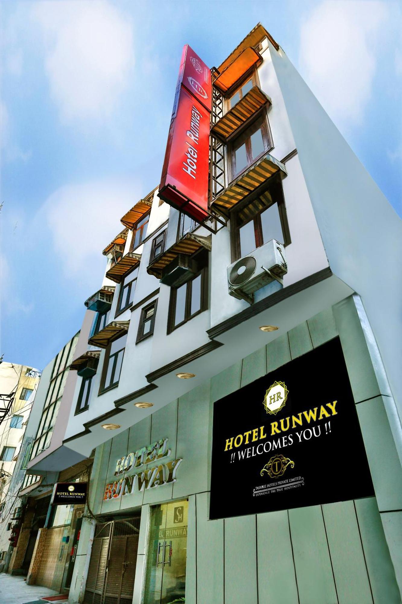 Airport Hotel Runway 뉴델리 외부 사진